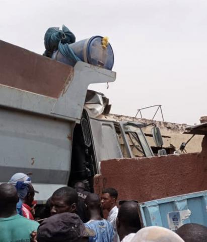 Un camionneur succombe à ses blessures dans un accident