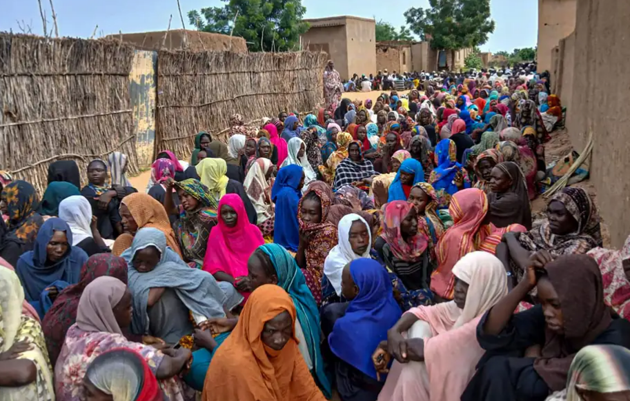 Guerre au Soudan | Les forces alliées de l’armée accusent les FSR d’avoir exécuté 2000 civils à el-Facher 