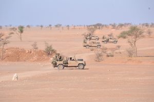 Mauritanie : L’armée algérienne remet à des militaires mauritaniens, les corps de trois prospecteurs de l’or abattus par balle