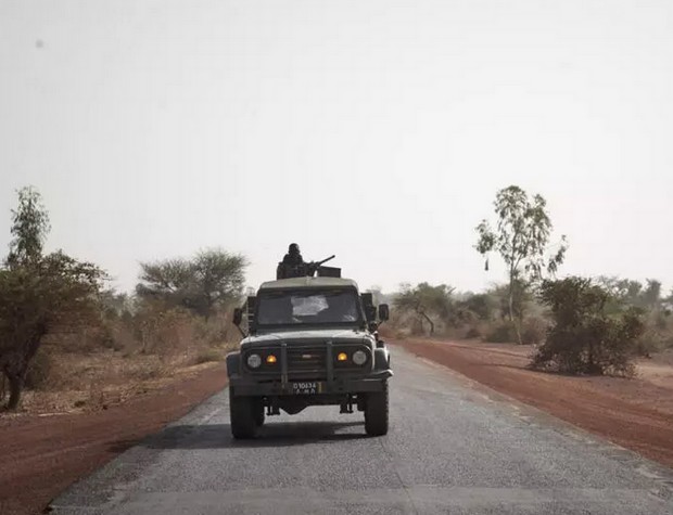 Mali: comment comprendre les changements à la tête de l'armée et la suspension de Diarra Transport?