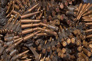 Thialgou : un élève en possession de pistolet et d’armes blanches fait irruption dans le collège et sème la zizanie