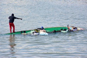 Chavirement d’une pirogue dans les eaux sénégalo-mauritaniennes : cinq (5) pêcheurs portés disparus