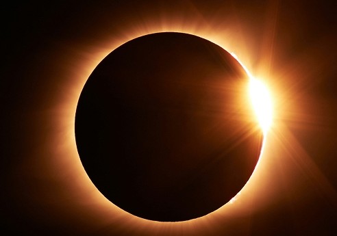 Éclipse solaire du 12 août : Zouérate aux premières loges en Mauritanie