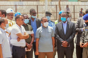 Ministre de l’Equipement : 