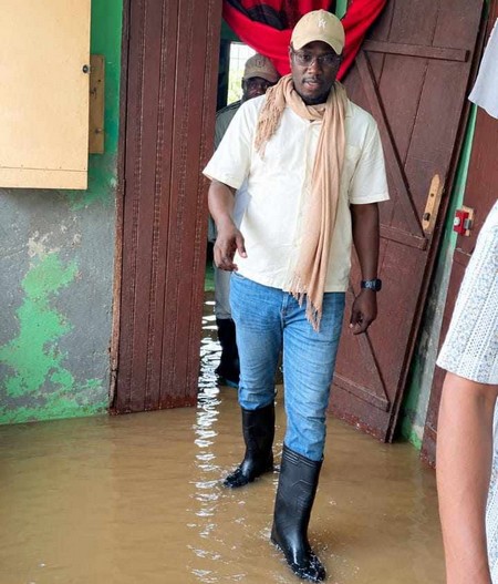 Pluies diluviennes à Rosso : l’honorable député Ahmet FALL lance un appel au secours (Photo/Reportage)