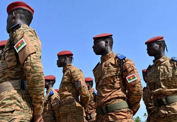 Burkina Faso: le gouvernement annonce la création d'une nouvelle réserve militaire «pour défendre la patrie»