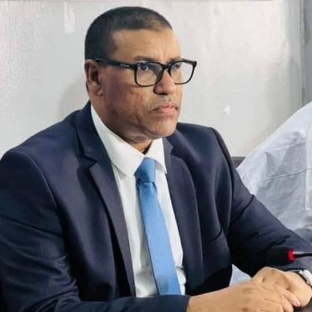 Un dirigeant du parti au pouvoir : le débat sur les mandats est prématuré et ne reflète pas la position du parti