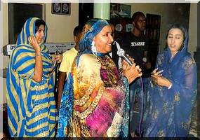 Loubaba Mint Meidah : Premier opéra de medh avec des enfants - [ Vidéo & Rep. Photos]