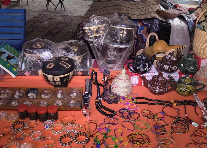 Vidéo. Nouakchott. «C’est le pire de toutes ces années»: au marché de Noël, les guirlandes s’éteignent avant la fête