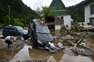 Intempéries : au moins 103 morts dans l'ouest de l'Allemagne, 23 en Belgique 