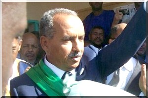 Mohamed Ould Abdel Aziz défend Cheikh Ould Baya qui est visé, selon lui, pour son affiliation politique