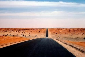 Le ministre de l’équipement s’enquiert de marche des travaux de la route Tamchekett –Zraviya