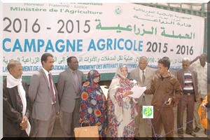 Opérations de distribution d'intrants, d'outils et de semences agricoles 