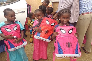 Les femmes de Total Mauritanie font un don au complexe scolaire de l’AMIREADI [Photoreportage] 