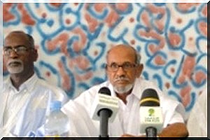 Zouerate : 28 travailleurs de Top Clean démissionnent de la CNTM et adhèrent à l’UTM 